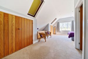 Bedroom- click for photo gallery